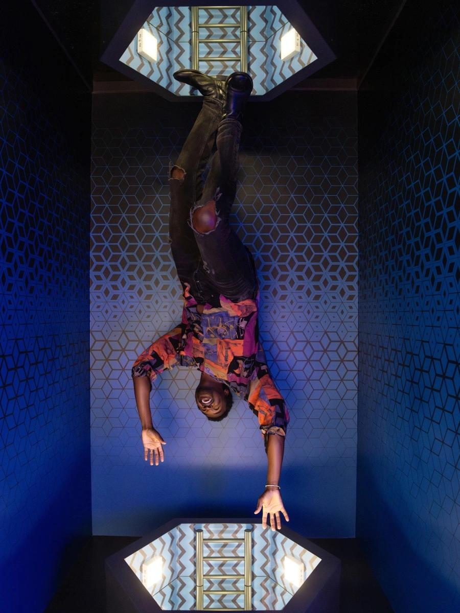 moi_sd_05_final_flipped cropped